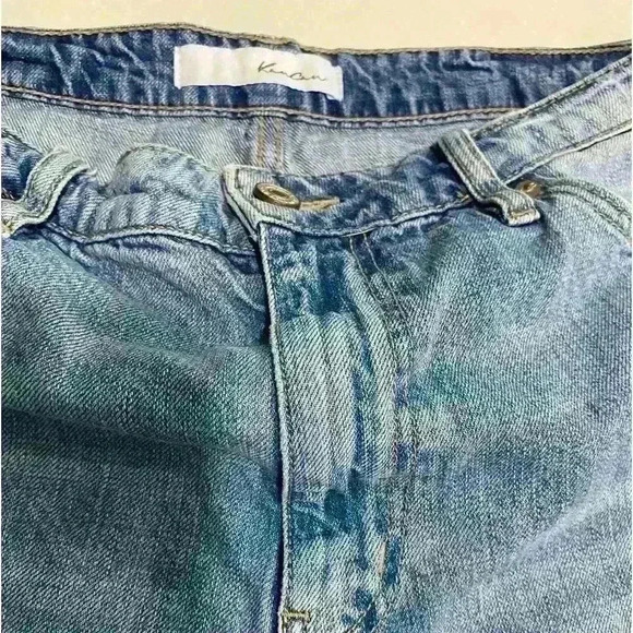 Mom Jeans - Picture 8 of 12